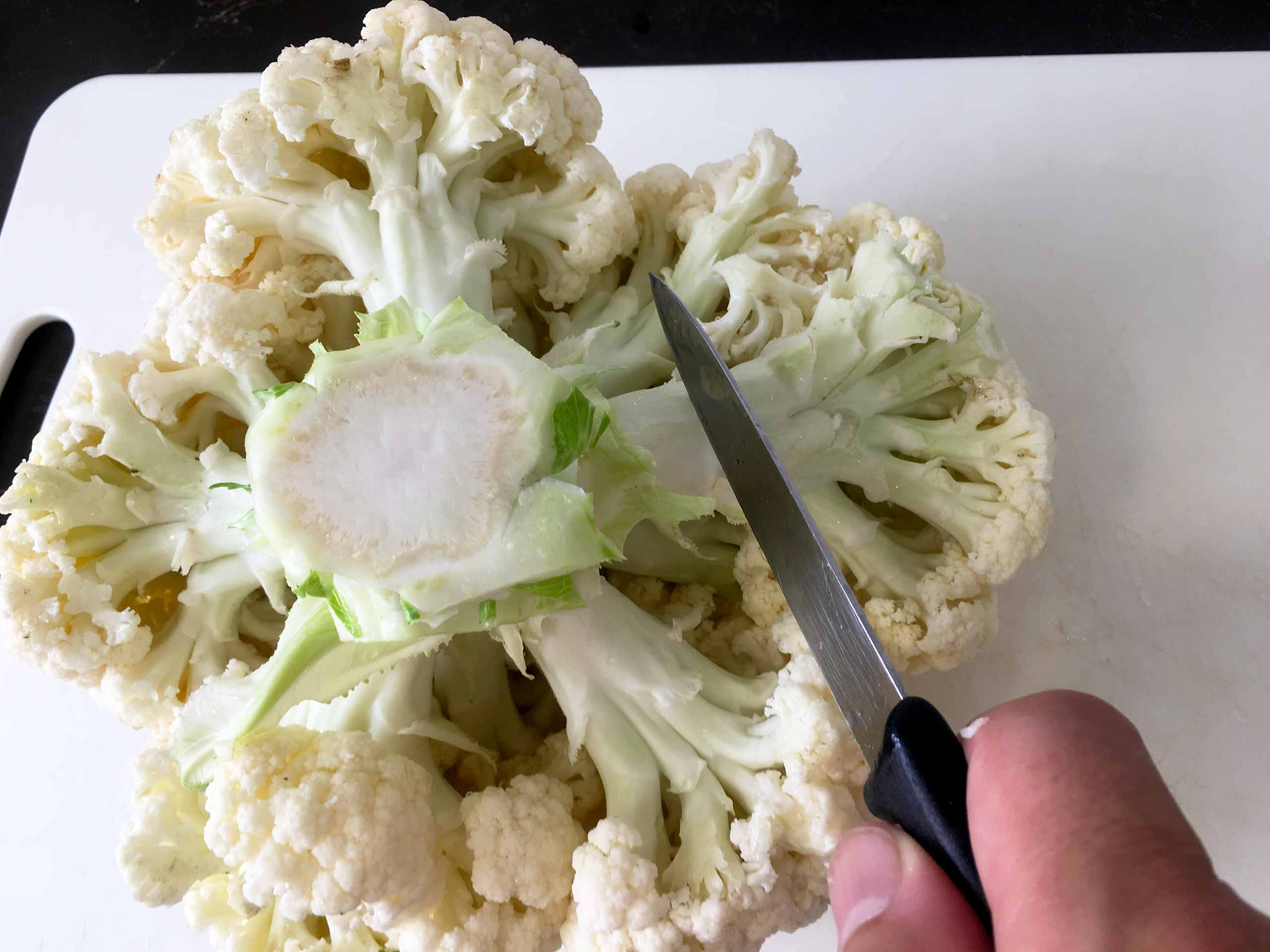 cutting the Cauliflower with a knife