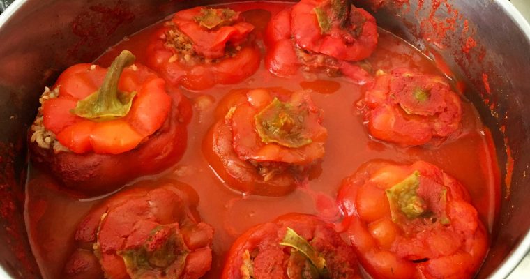 Amazing recipe for stuffed peppers filled with meat and rice