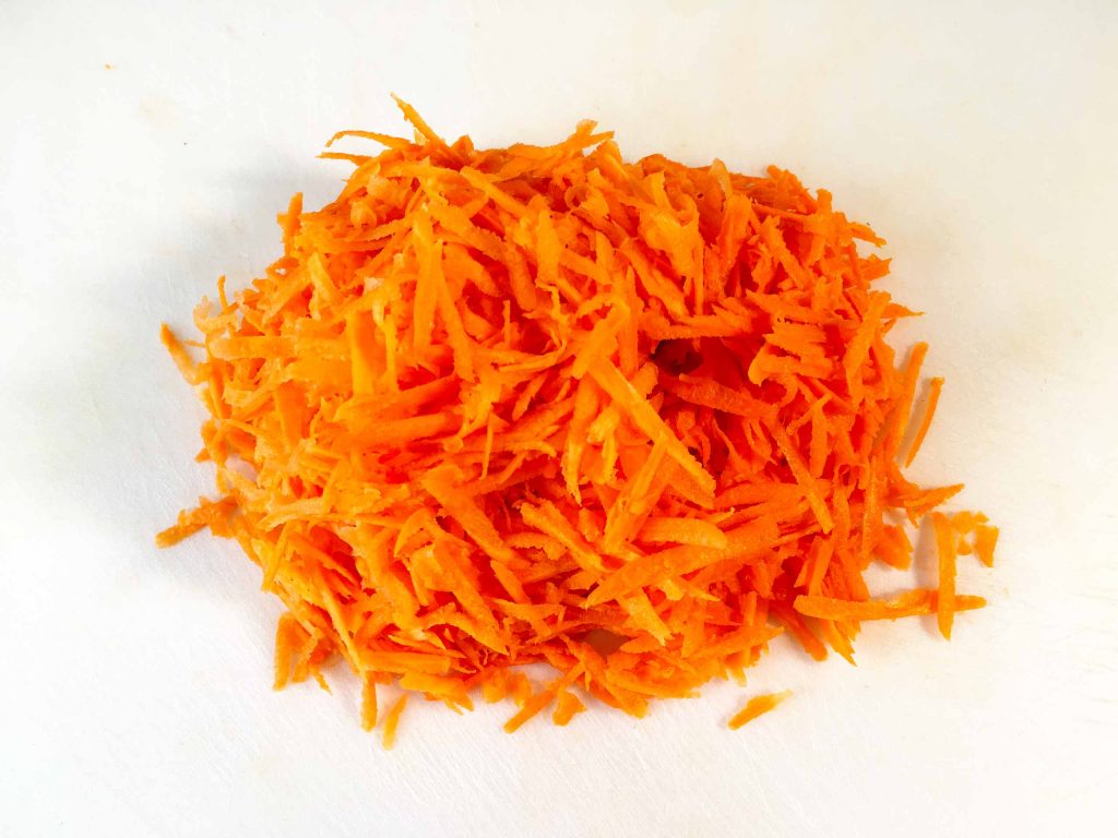 Carrot and Garlic Atomic Salad Simple salad with awesome taste Cook