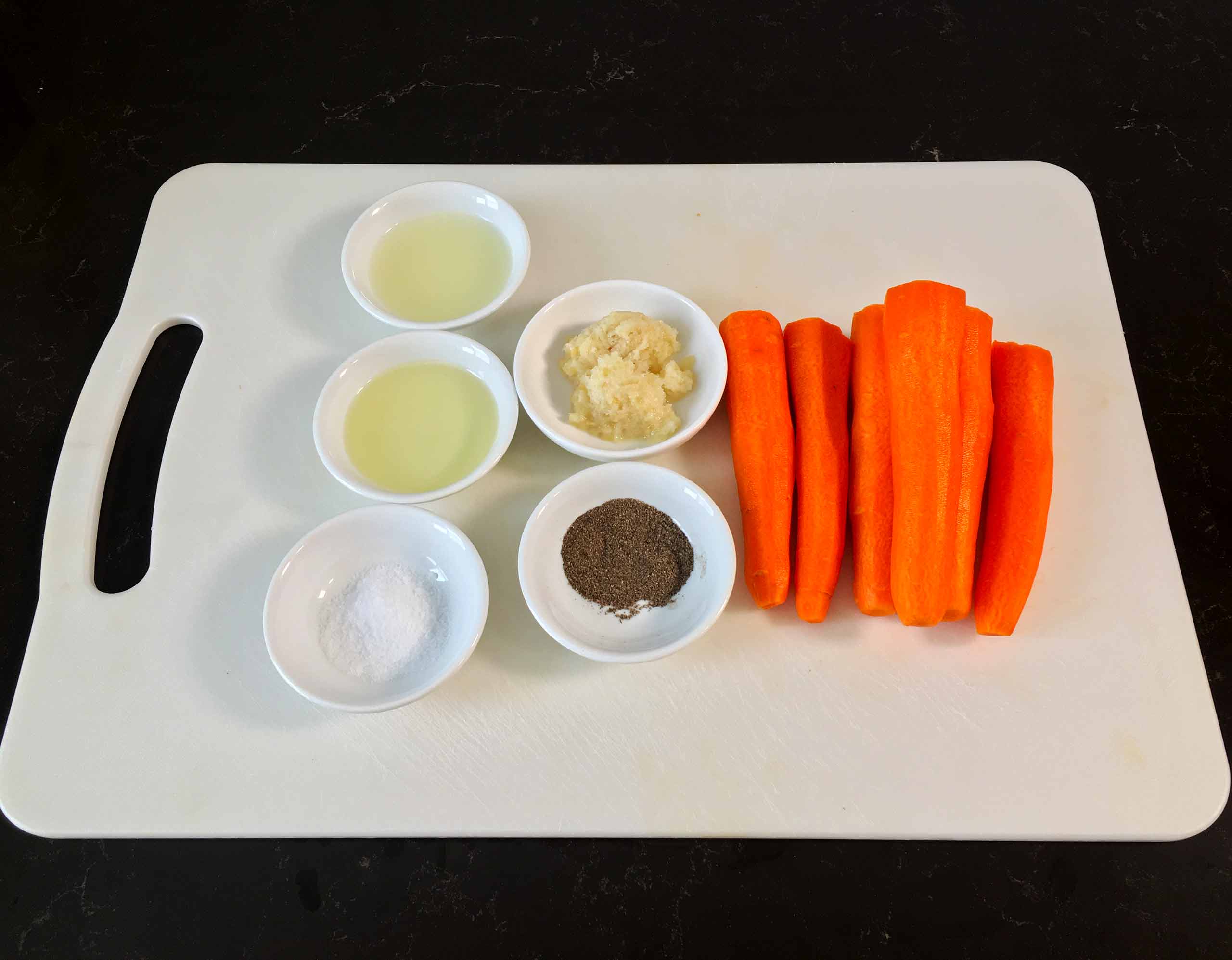 Atomic carrot and garlic salad