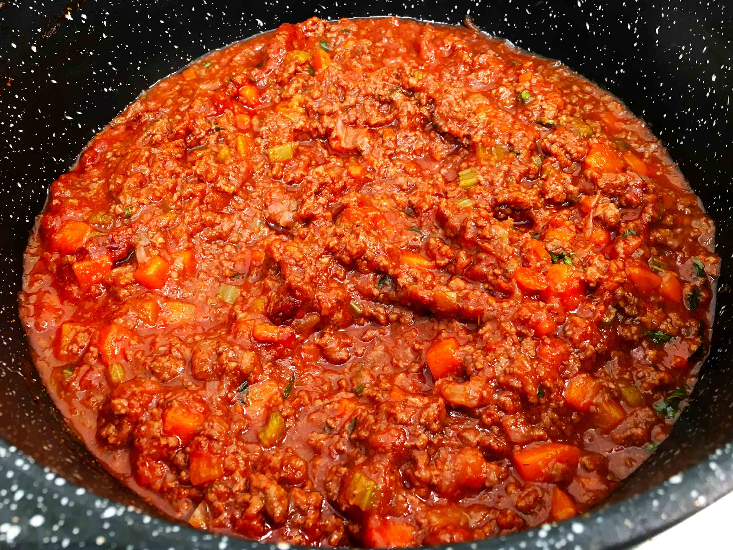cook the bolognese sauce for 2.5 hours