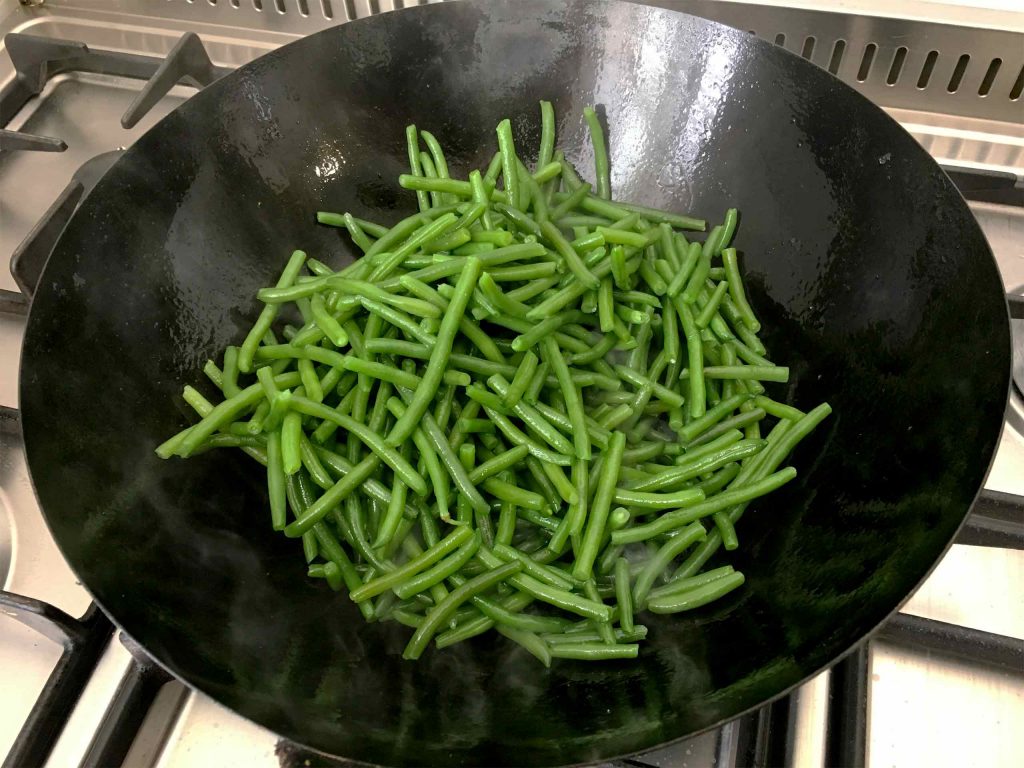 Delicate whole green bean in soy sauce Cook Like a Chef At Home
