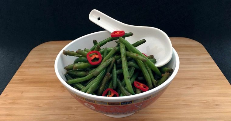 Easy Soy and Garlic Glazed Delicate whole green bean