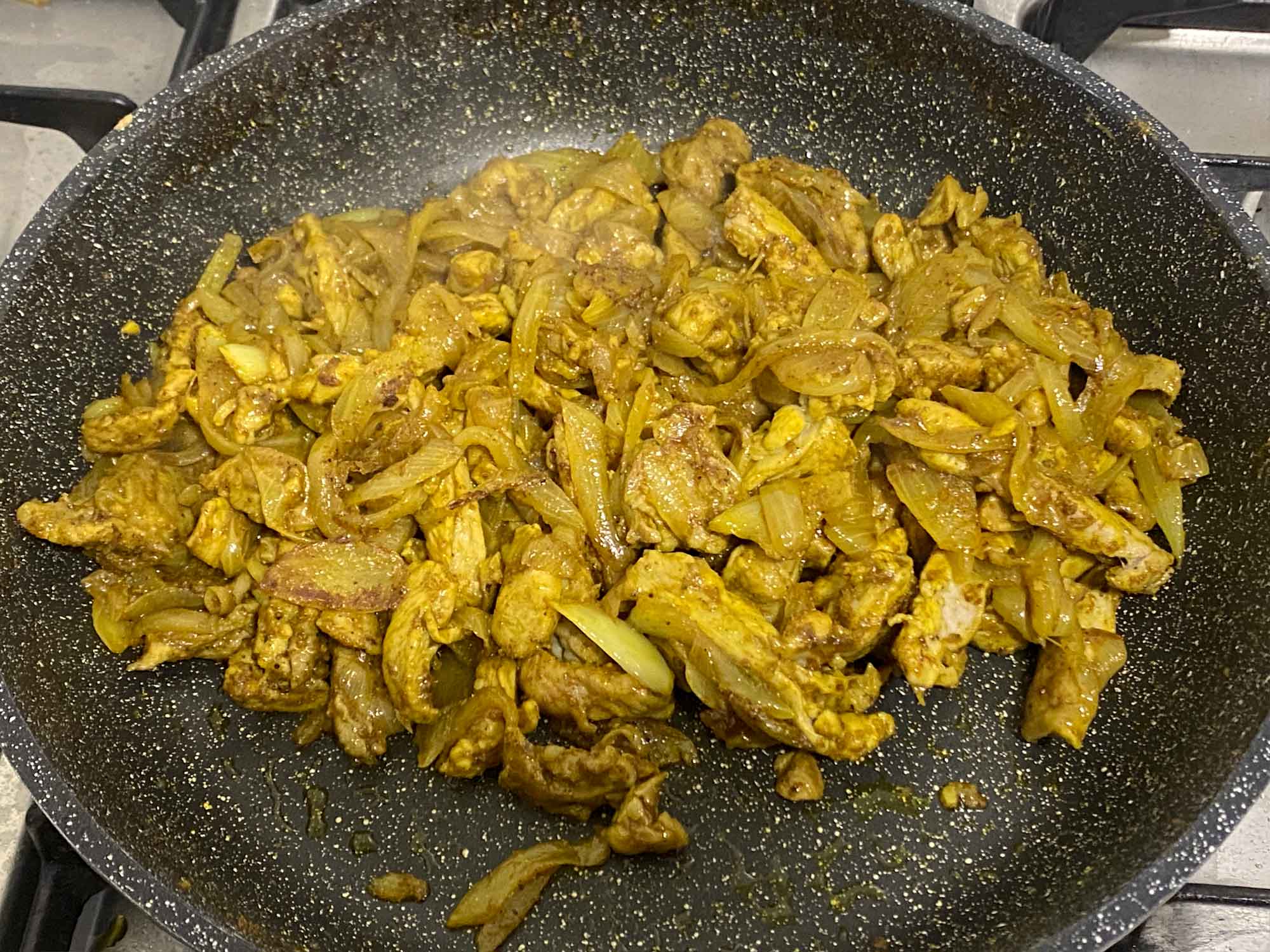 Finished chicken shawarma in the skillet